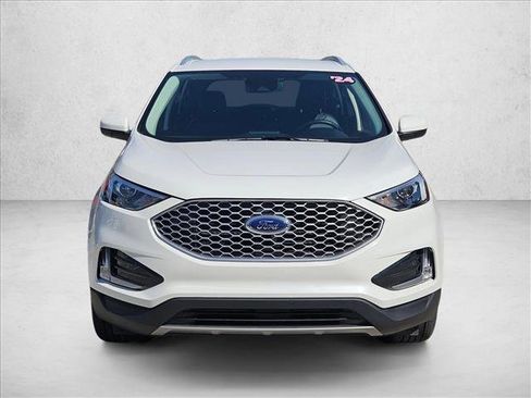 Used 2024 Ford Edge SEL w/ Convenience Package image 2