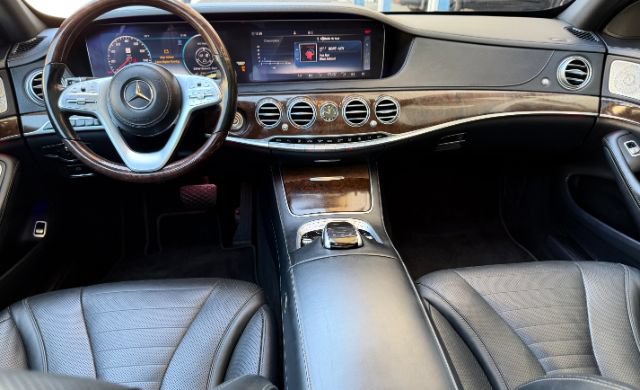 Used 2018 Mercedes-Benz S 560 4MATIC Sedan image 12