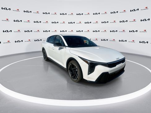 New 2026 Kia K4 GT-Line Turbo FWD image 2