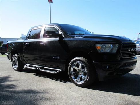 Used 2019 RAM 1500 Big Horn AWD/4WD image 1