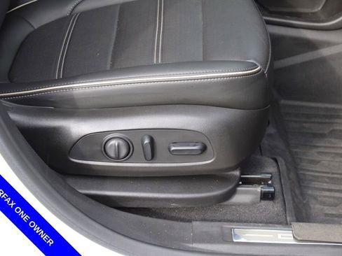 Used 2021 GMC Acadia Denali w/ Denali Ultimate Package image 22