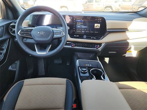 New 2026 Chevrolet Equinox ACTIV w/ Convenience Package III image 10