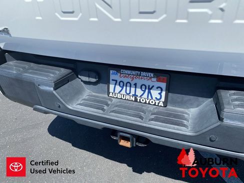 Used 2022 Toyota Tundra SR5 w/ SR5 Convenience Package AWD/4WD image 39