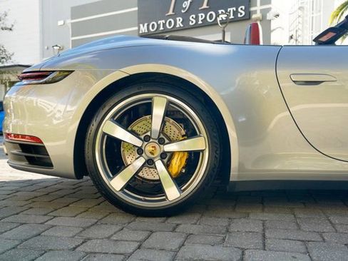 Used 2021 Porsche 911 Carrera image 29