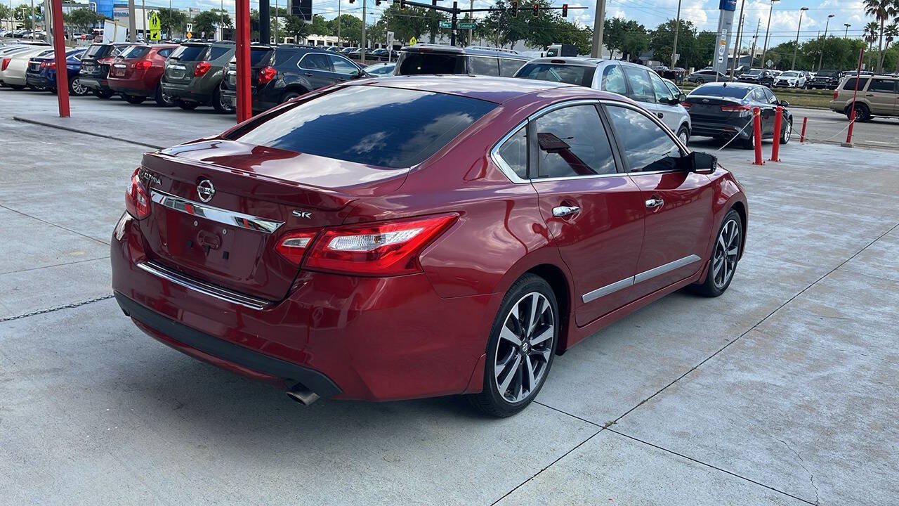 Used 2017 Nissan Altima 2.5 S w/ Power Driver Seat Package FWD image 4