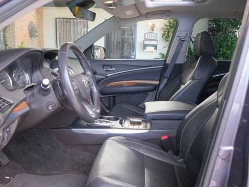 Used 2019 Acura MDX w/ Technology Package FWD image 11