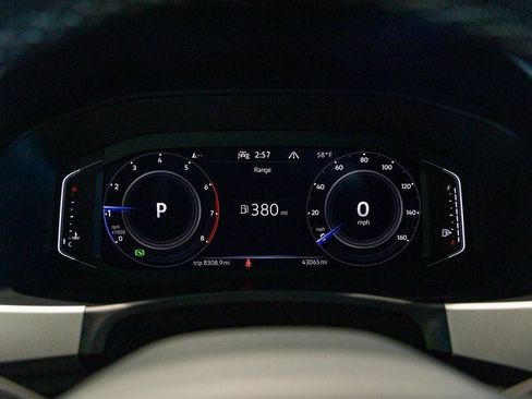 Used 2023 Volkswagen Atlas Cross Sport SE image 25