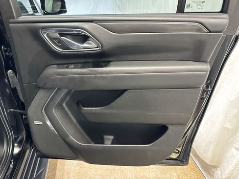 Certified 2023 Chevrolet Suburban RST w/ Luxury Package AWD/4WD image 31
