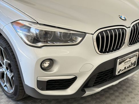 Used 2017 BMW X1 xDrive28i AWD/4WD image 11