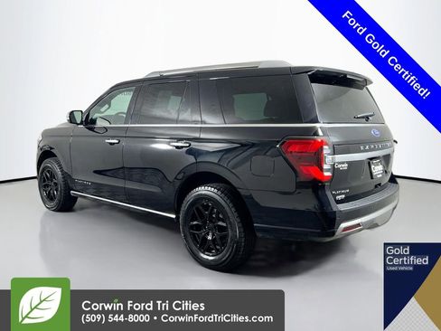 Used 2022 Ford Expedition Platinum image 11