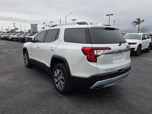 Used 2023 GMC Acadia SLT w/ Technology Package image 9