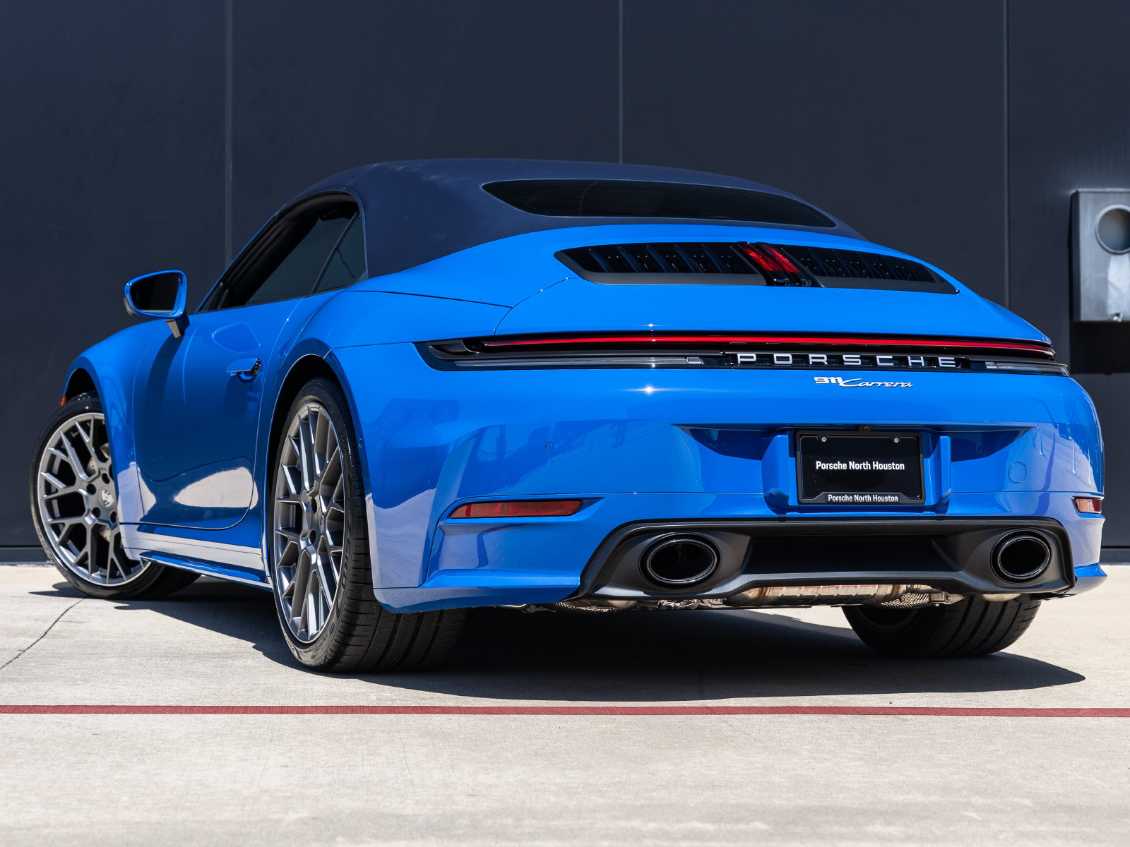 Certified 2026 Porsche 911 Carrera RWD image 10