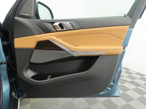 Used 2026 BMW X5 xDrive40i w/ Premium Package image 28