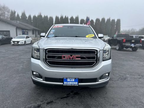 Used 2016 GMC Yukon XL SLT w/ Open Road Package image 3