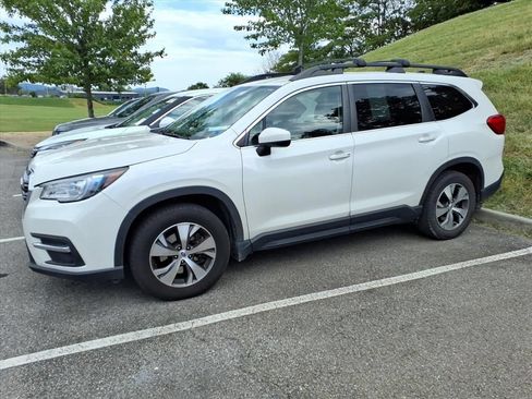 Used 2021 Subaru Ascent Premium w/ Convenience Package AWD/4WD image 7