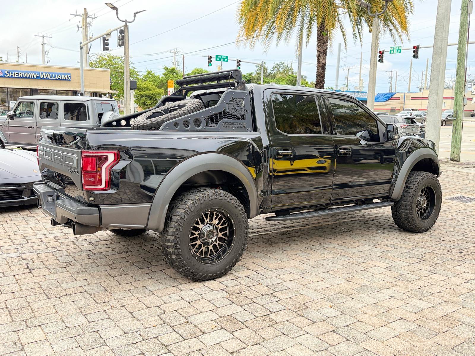 Used 2019 Ford F150 Raptor w/ Equipment Group 802A Luxury AWD/4WD image 11