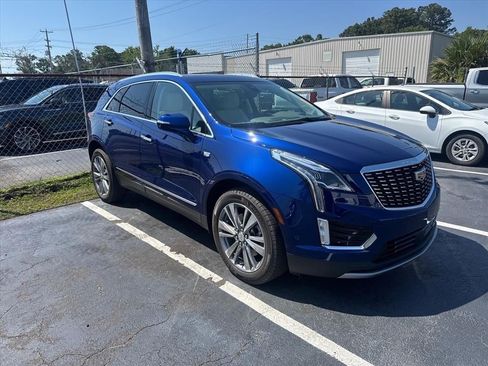 Certified 2024 Cadillac XT5 Premium Luxury w/ Technology Package AWD/4WD image 1