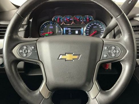 Used 2019 Chevrolet Suburban LT AWD/4WD image 16