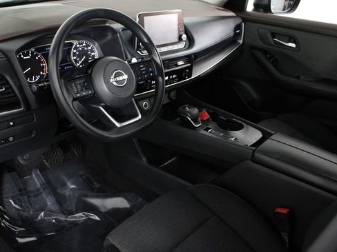 Certified 2023 Nissan Rogue SV image 19