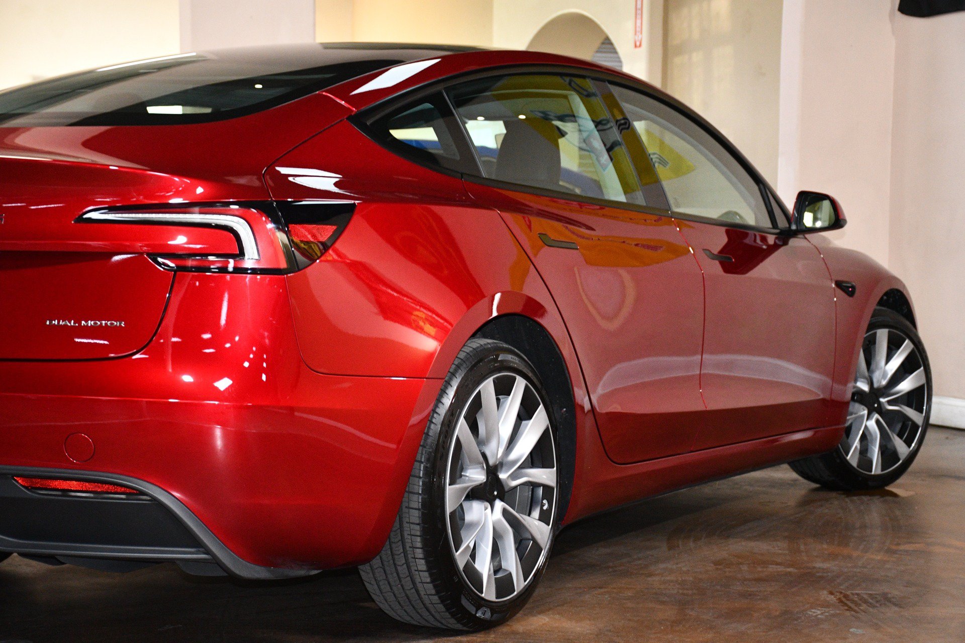 Used 2025 Tesla Model 3 Long Range AWD/4WD image 58