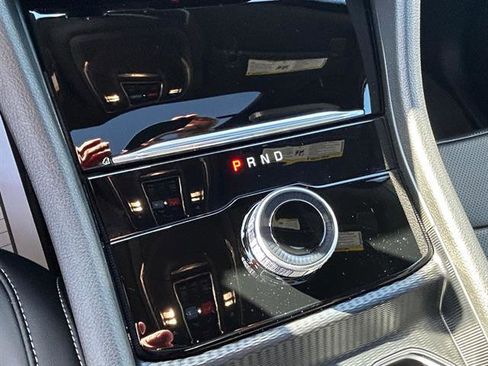 New 2025 Jeep Grand Cherokee Limited image 18