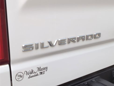 Used 2022 Chevrolet Silverado 1500 LTZ image 30