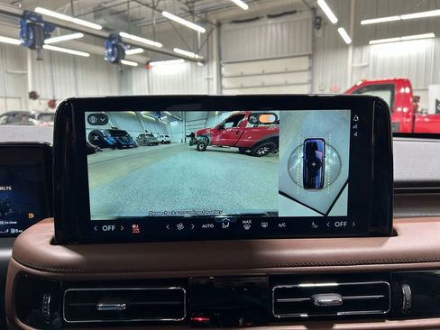 New 2026 Lincoln Aviator Reserve image 19