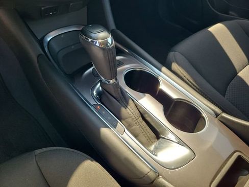 Used 2018 Chevrolet Malibu LT FWD image 30