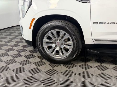 Used 2025 GMC Yukon Denali image 12