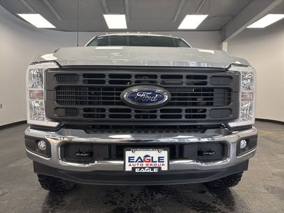 New 2026 Ford F250 XL w/ XL Off-Road Package
