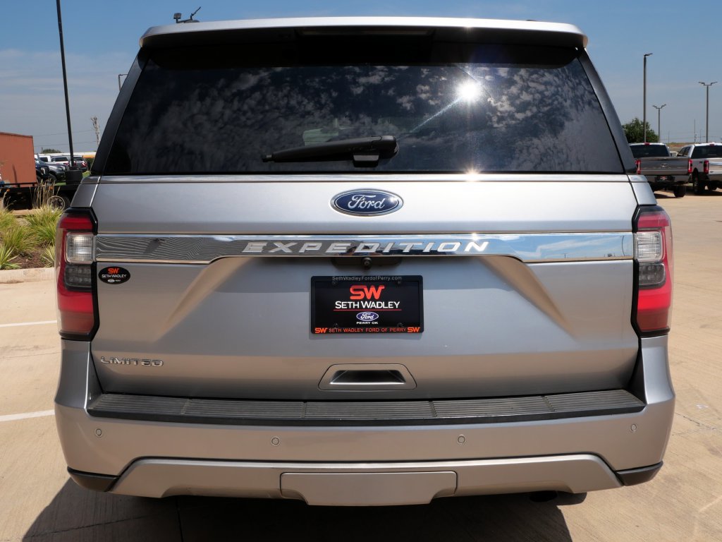 Used 2021 Ford Expedition Limited AWD/4WD image 5