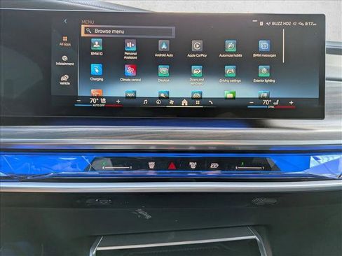 Used 2024 BMW i7 xDrive60 w/ Executive Package AWD/4WD image 14
