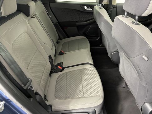 Used 2020 Ford Escape SE image 31