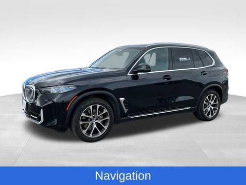 Used 2024 BMW X5 xDrive40i AWD/4WD image 1
