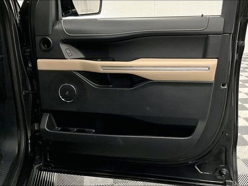 Used 2024 Ford Expedition Max Limited image 22