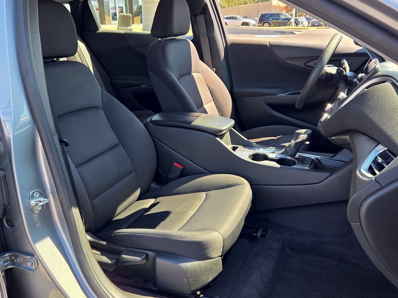 Used 2024 Chevrolet Malibu LT FWD image 16