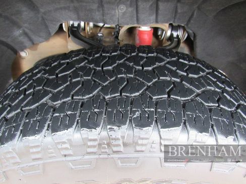 Used 2025 GMC Sierra 2500 AT4 AWD/4WD image 11