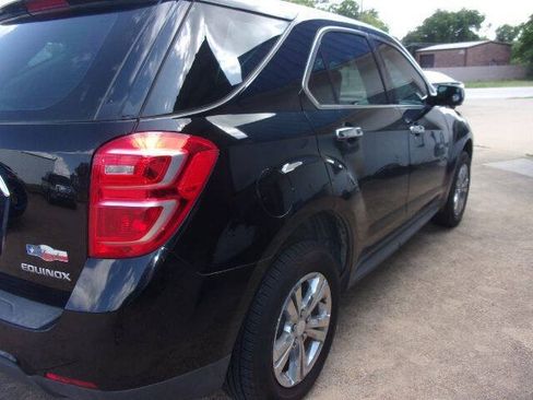 Used 2016 Chevrolet Equinox LS FWD image 6