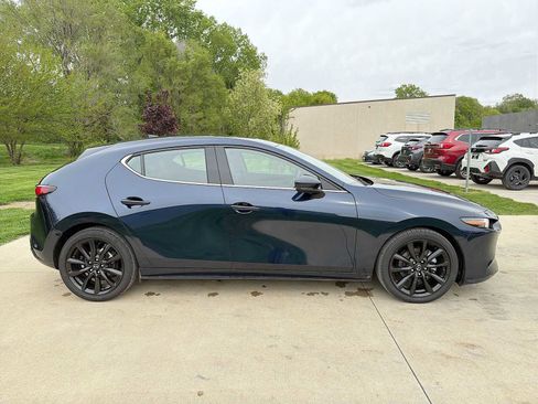 Used 2019 MAZDA MAZDA3 AWD Hatchback w/ Premium Pkg image 7