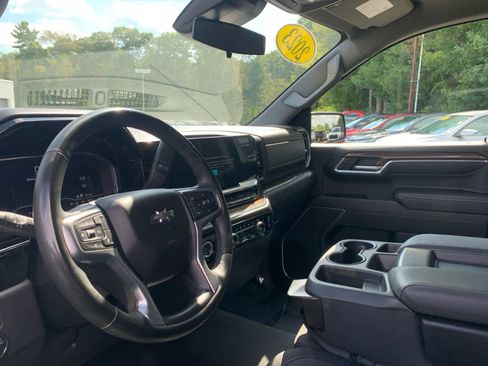 Used 2023 Chevrolet Silverado 1500 LT Trail Boss image 14