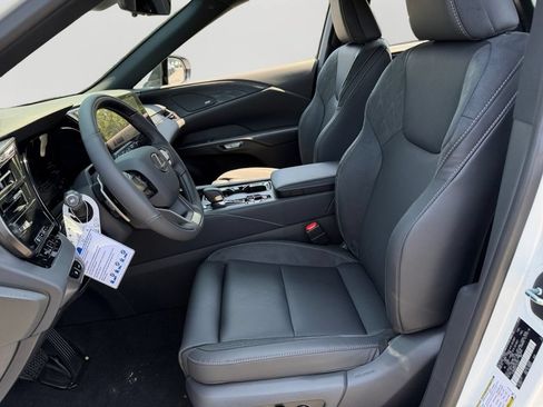 New 2026 Lexus RX 350 AWD/4WD image 12
