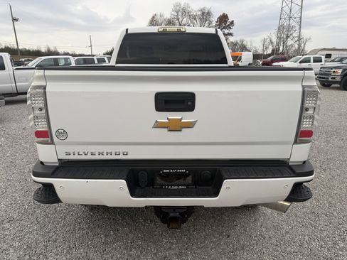 Used 2016 Chevrolet Silverado 2500 High Country w/ Duramax Plus Package image 4