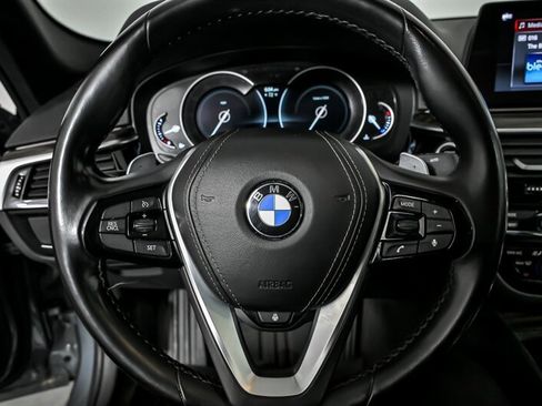 Used 2019 BMW 540i xDrive w/ Convenience Package image 24