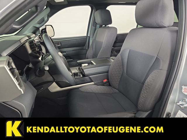 Used 2025 Toyota Sequoia SR5 AWD/4WD image 18