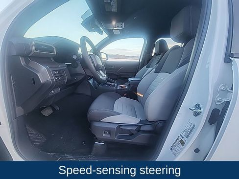 Used 2025 Toyota Tacoma TRD Off-Road image 12