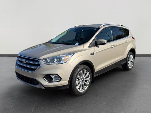 Used 2017 Ford Escape Titanium AWD/4WD image 1