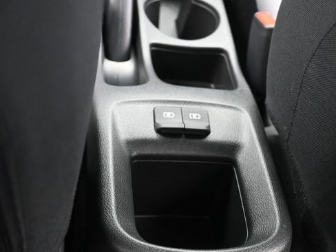 Certified 2025 Nissan Versa S w/ Trunk Package image 16