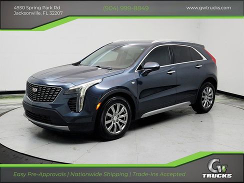Used 2019 Cadillac XT4 Premium Luxury w/ Cold Weather Package FWD image 1