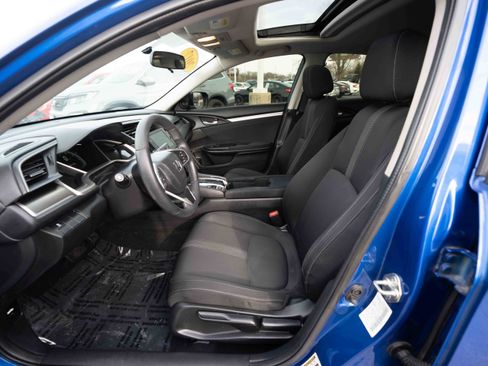 Used 2017 Honda Civic EX image 9