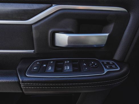 Used 2024 RAM 2500 Big Horn image 10